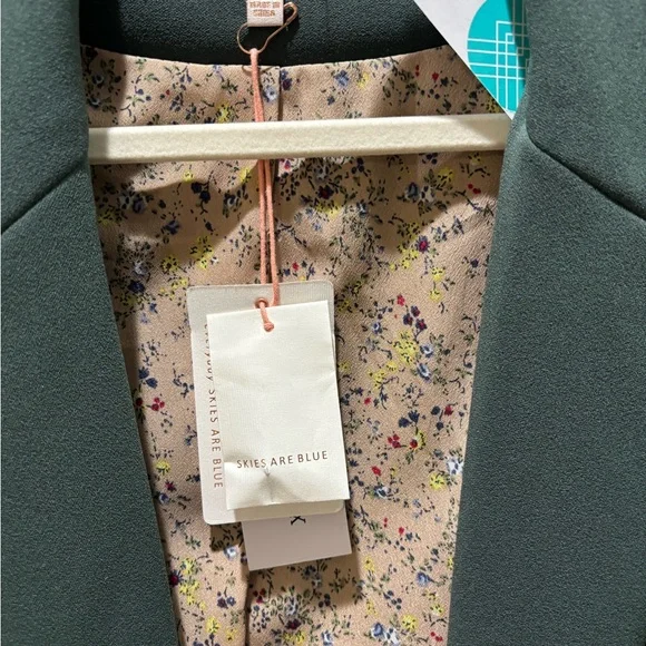 Skies Are Blue Longline Blazer - Picture 4 of 7